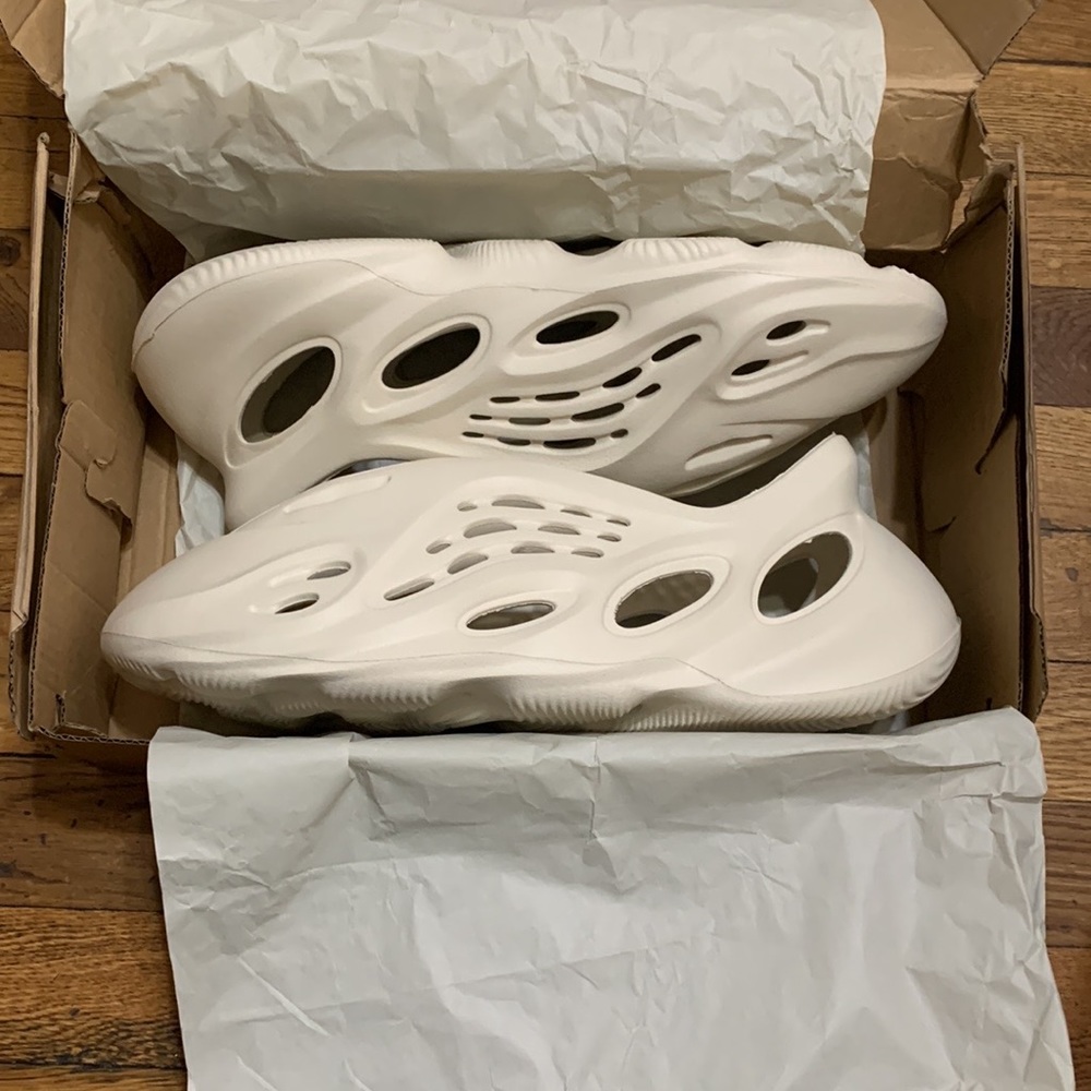 Yeezy Foam runner Sz 11